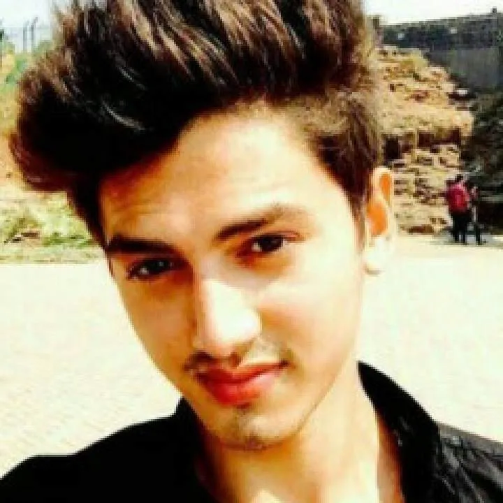 Waqas Photo On Jungo Live