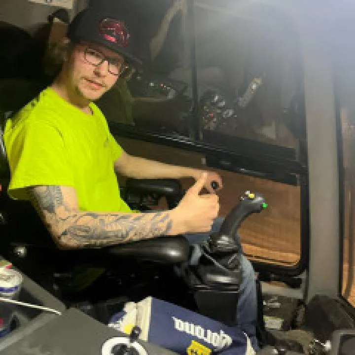 Matt Photo On Jungo Live