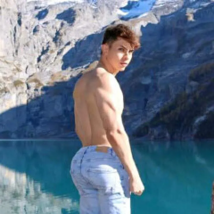 Frank Photo On Jungo Live