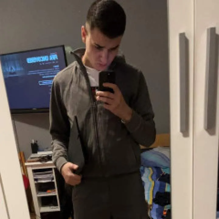 Davor Photo On Jungo Live