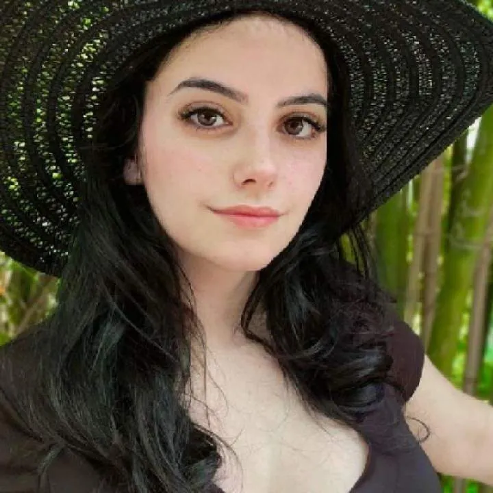 Sofibermudeza Photo On Jungo Live