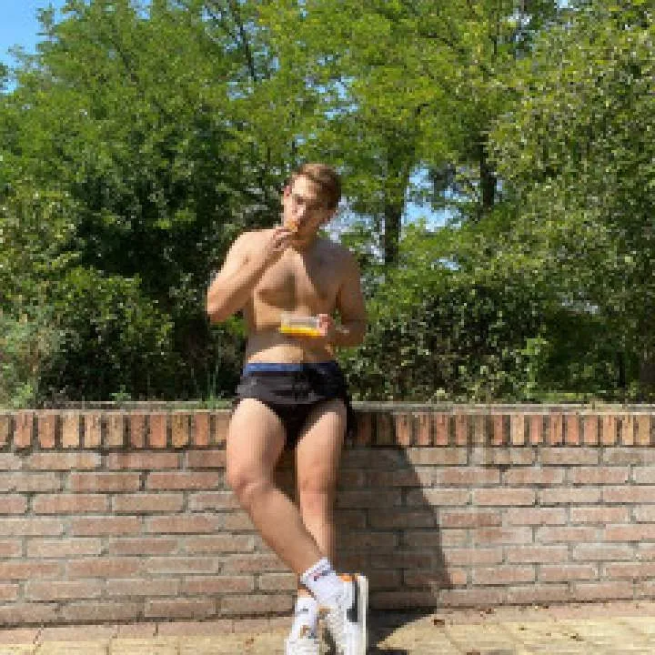 Derrec Photo On Jungo Live