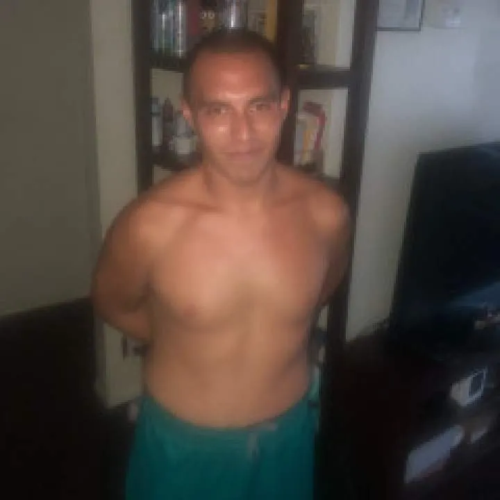 Peep Port Photo On Jungo Live