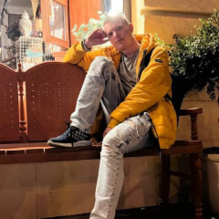 Proksi Photo On Jungo Live