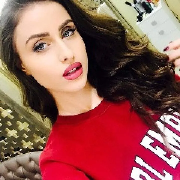 Lara Photo On Jungo Live