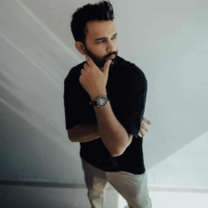 Sid Photo On Jungo Live