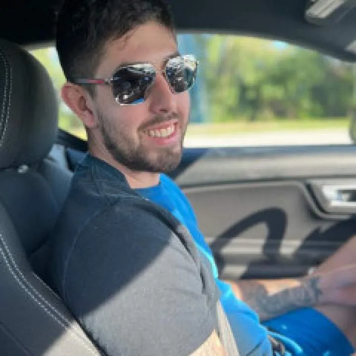 Gabe Photo On Jungo Live