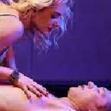 Madame Photo On Jungo Live