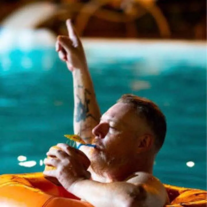 Blueman Photo On Jungo Live