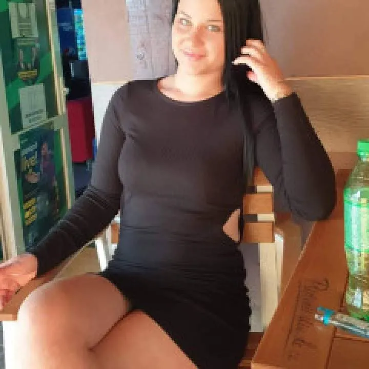 Micki Photo On Jungo Live