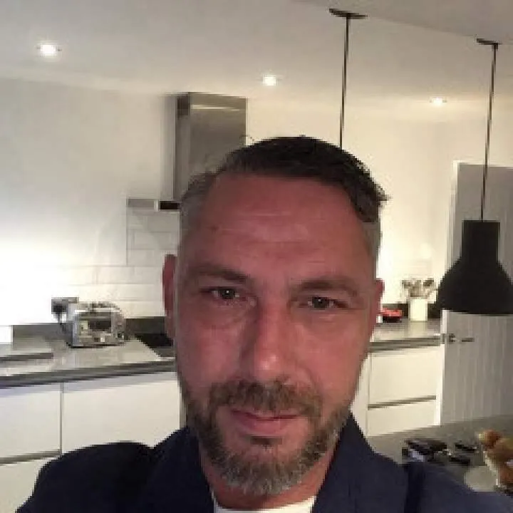 Bobbie Photo On Jungo Live