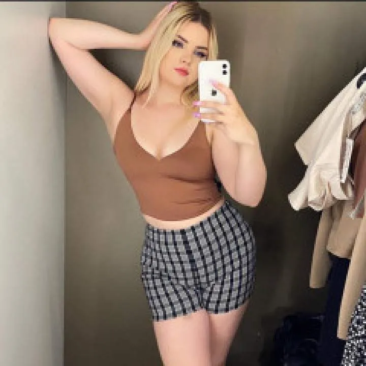 Mistress Annabel Photo On Jungo Live