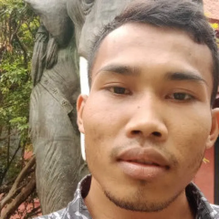 Sina Photo On Jungo Live