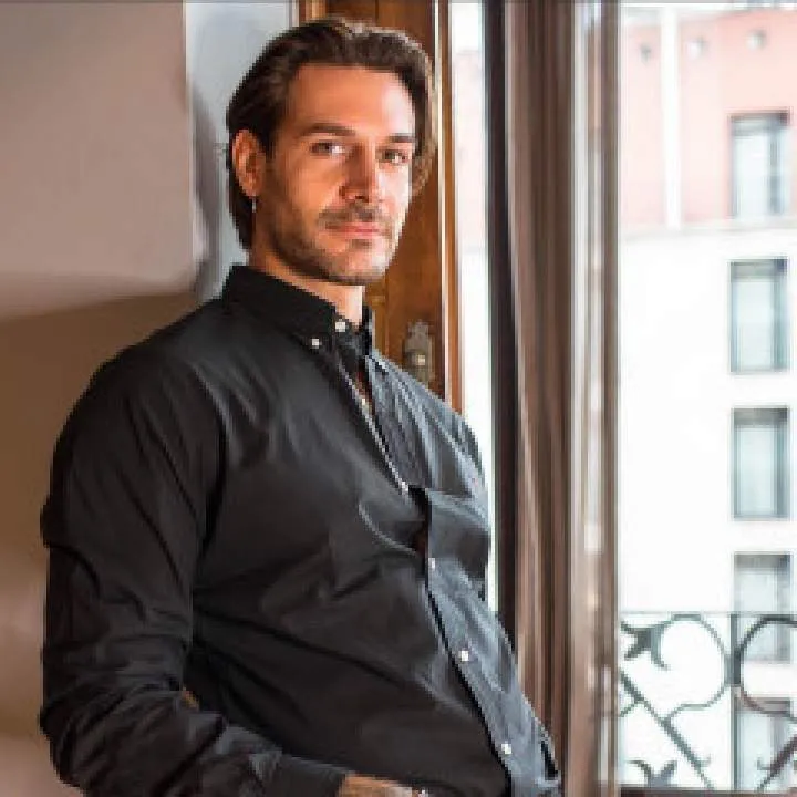 Papi Photo On Jungo Live