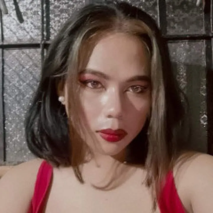 Kim Photo On Jungo Live