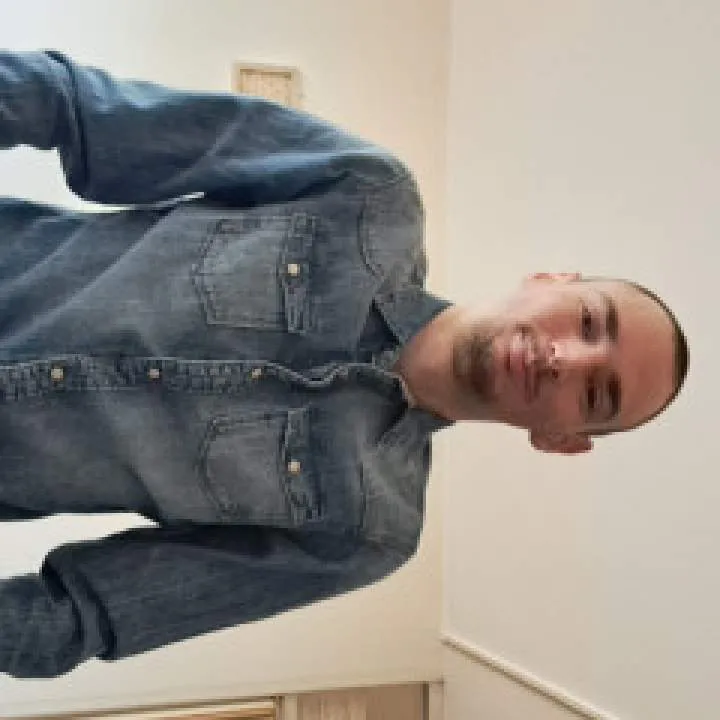 Domii Photo On Jungo Live