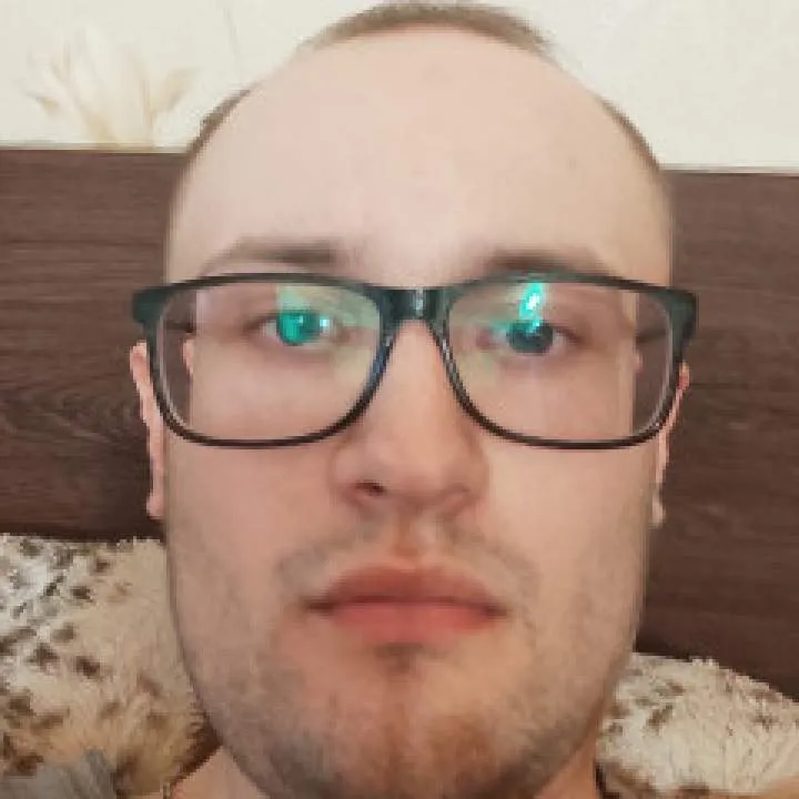 Denis Bronya Photo On Jungo Live