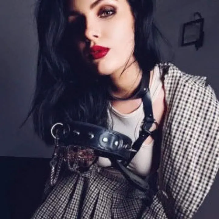 Goddess Katherine Photo On Jungo Live