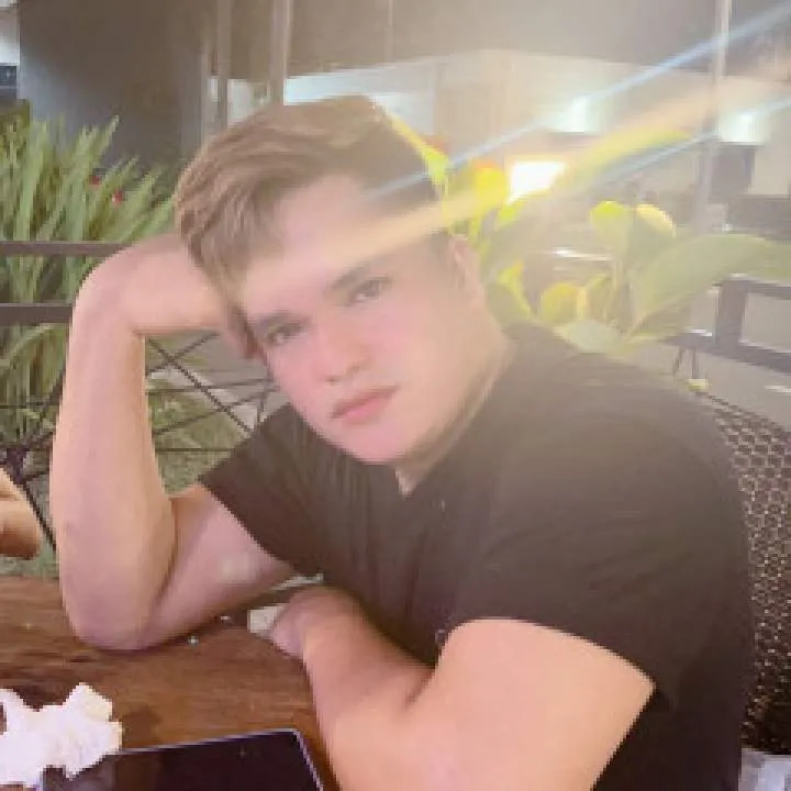 Veil Photo On Jungo Live