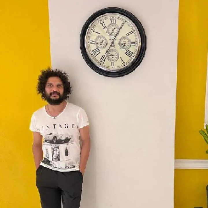 Rumi Photo On Jungo Live