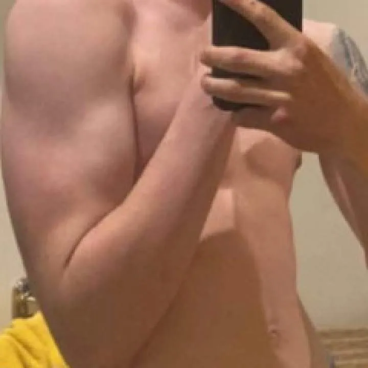 Submale Photo On Jungo Live