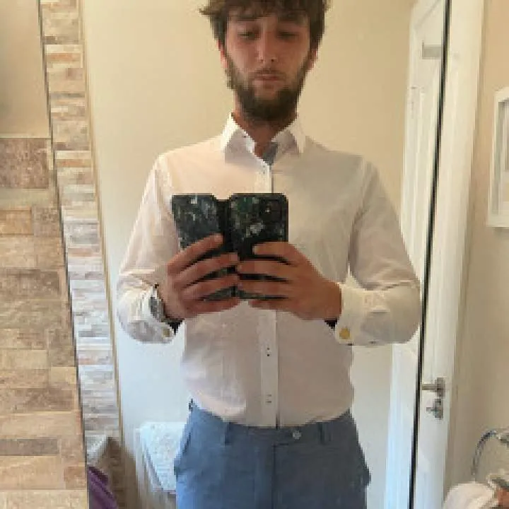 Kevin Photo On Jungo Live