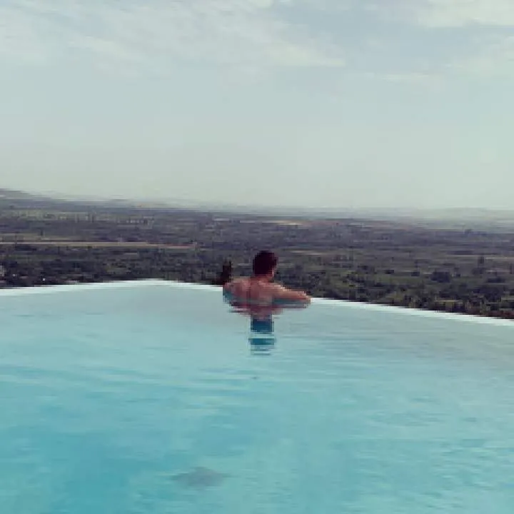 Comandante Photo On Jungo Live