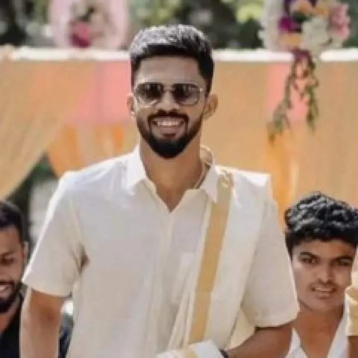 Dnyanda Photo On Jungo Live