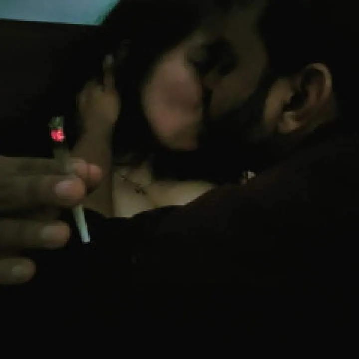 Rony Divya Photo On Jungo Live