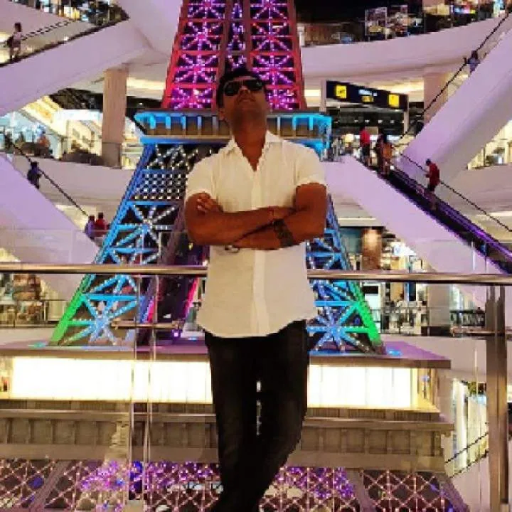 Vicky Photo On Jungo Live