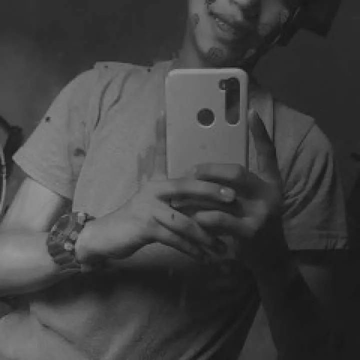 Yefran Photo On Jungo Live