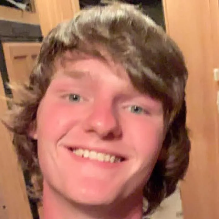 Hot Stuff Photo On Jungo Live