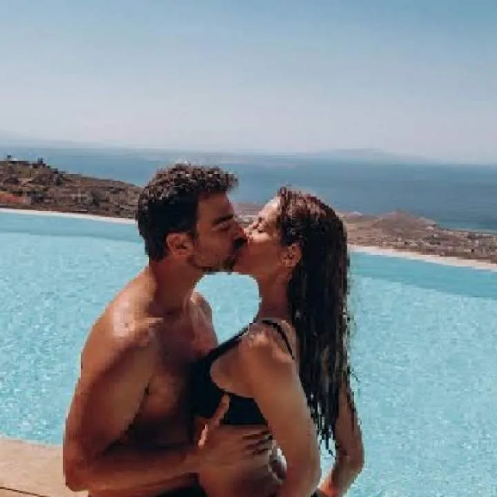 Taylor Made Photo On Jungo Live