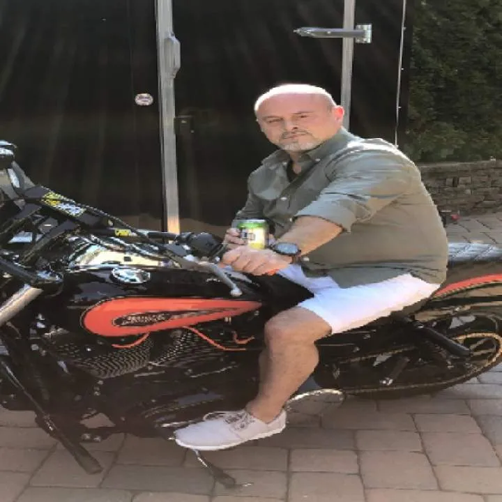 Paul Photo On Jungo Live