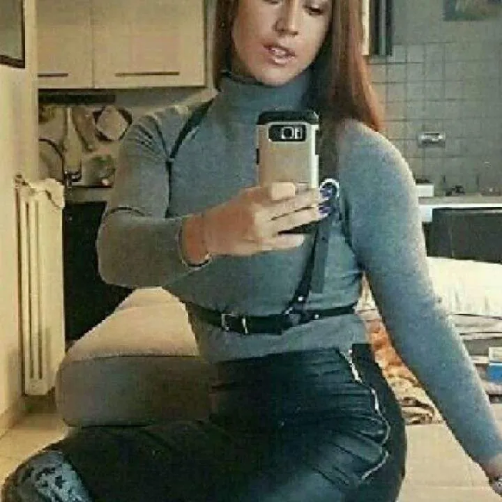 Simi_z Photo On Jungo Live