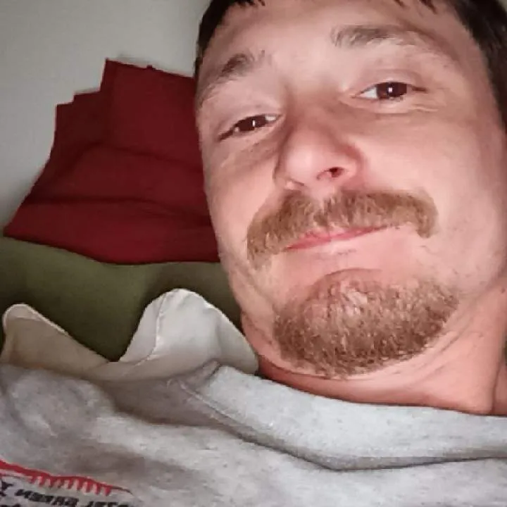 Canihelp.... Photo On Jungo Live