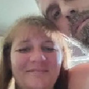 Shannon & Lenny Photo On Jungo Live