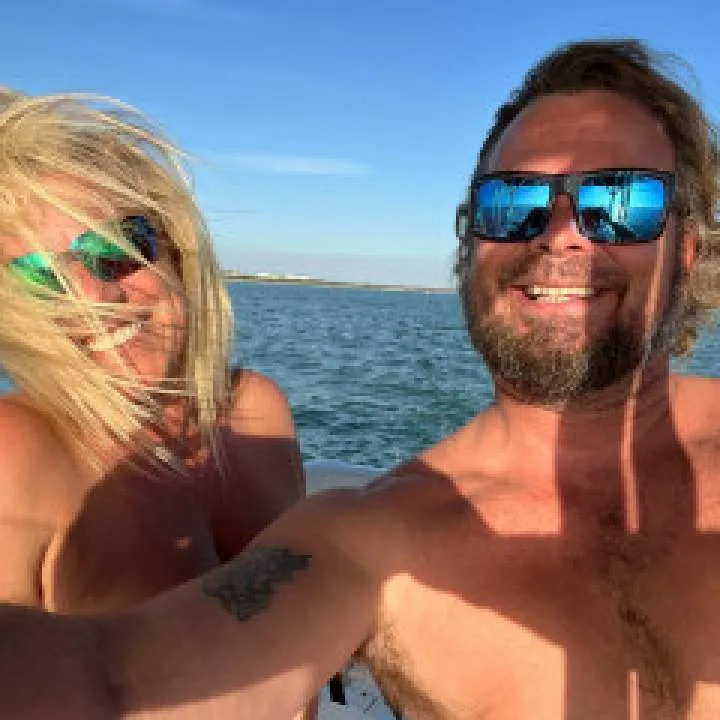 Flwatersidecpl Photo On Jungo Live