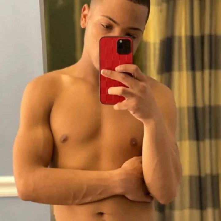 Erikpitudo Photo On Jungo Live