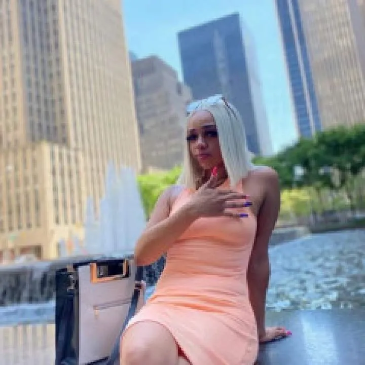 Stephanie Photo On Jungo Live