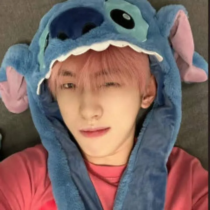 洛 Photo On Jungo Live