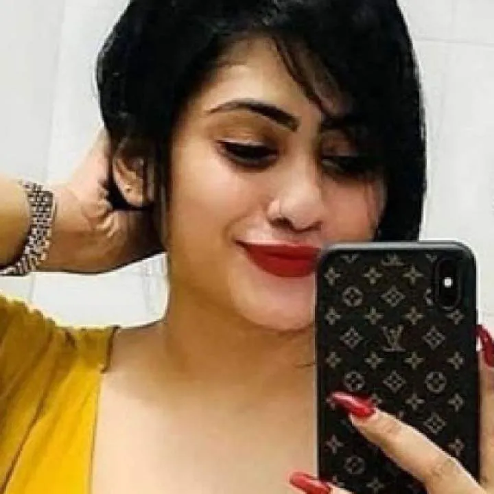 North Goa Female **** Contact Us Photo On Jungo Live
