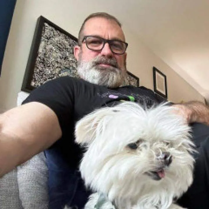 Dave.... Photo On Jungo Live