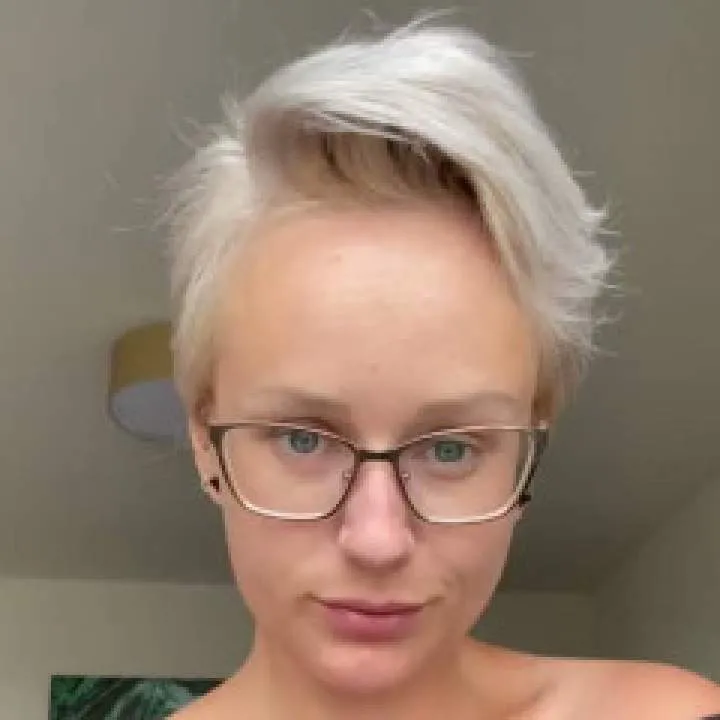 Nancy Photo On Jungo Live