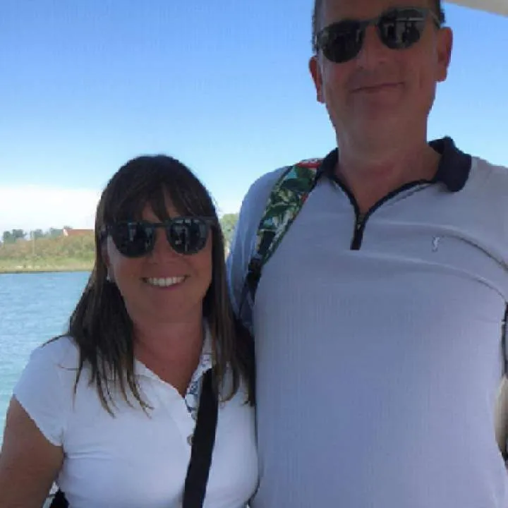 Zhcouple Photo On Jungo Live