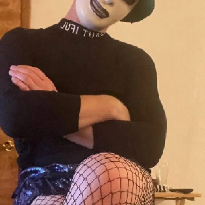 Freakonleash Photo On Jungo Live