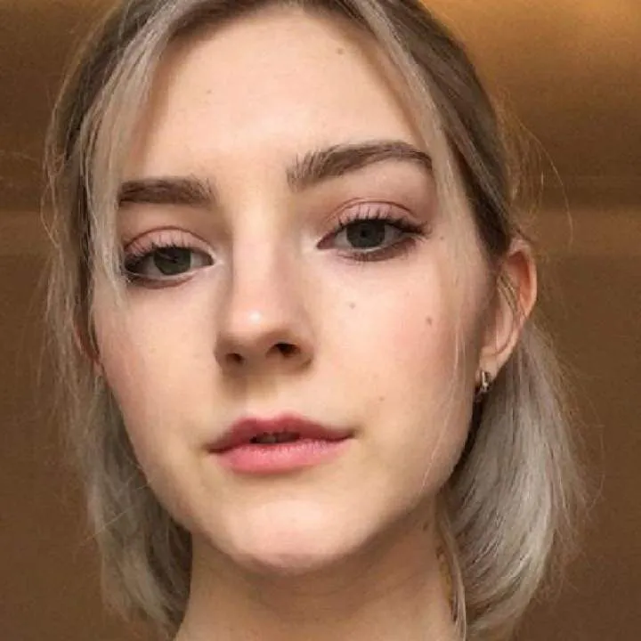 Pretty Eva Photo On Jungo Live