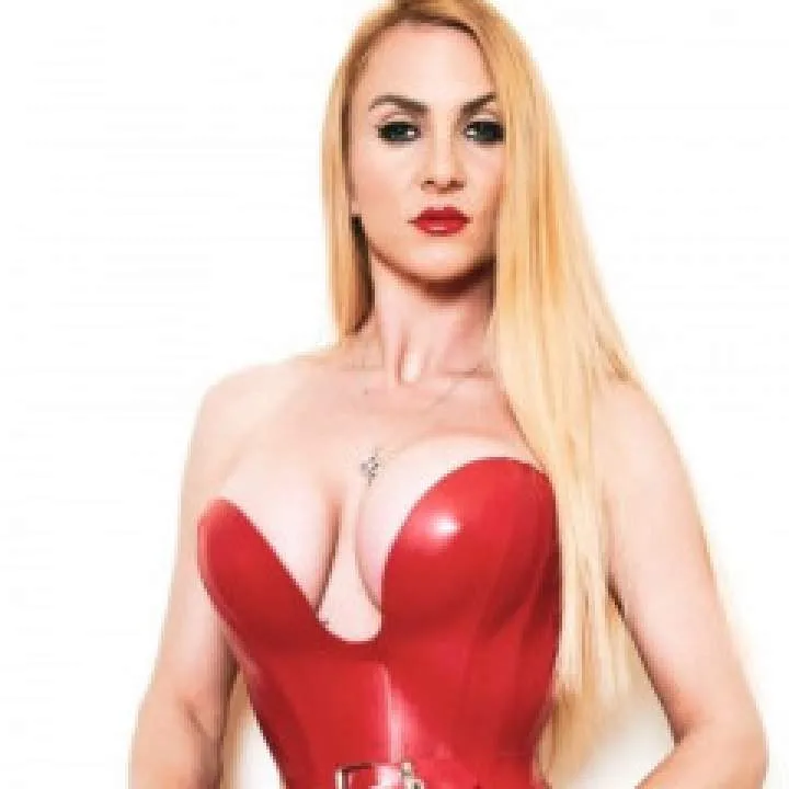 Mistress Amanda Photo On Jungo Live