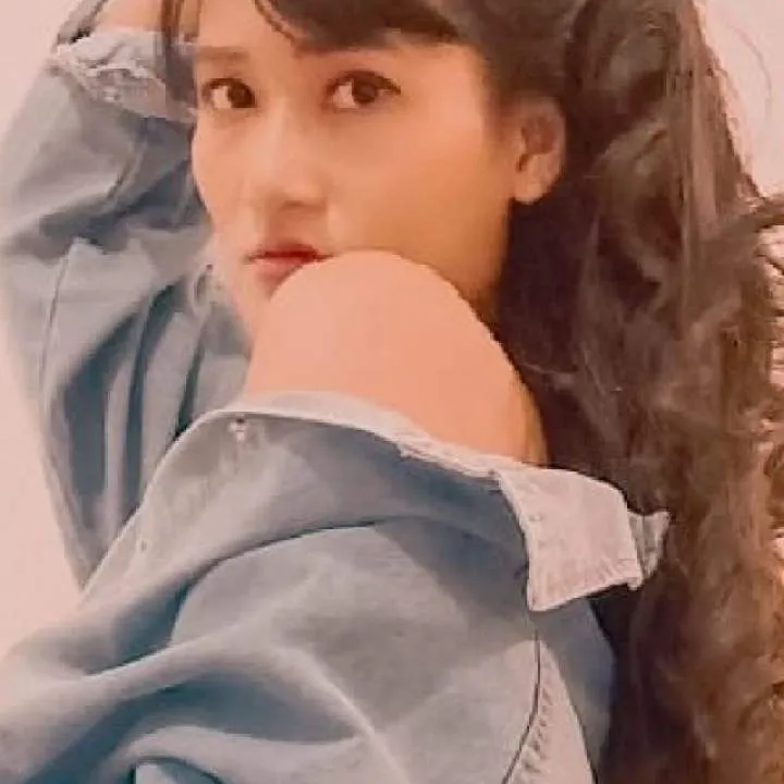 Elis Photo On Jungo Live