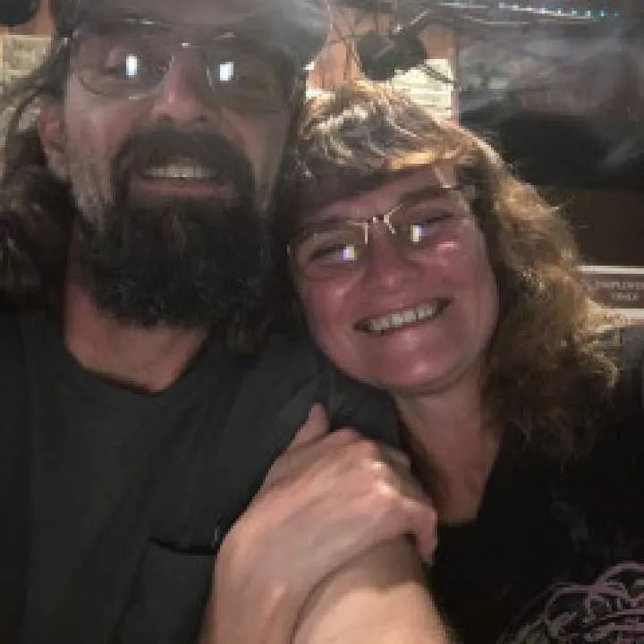 J&v Photo On Jungo Live